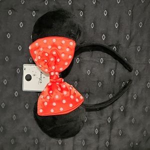 NWT Disney Minnie Ears